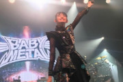 BABYMETALの女の子たちは恋愛を禁止されてるって聞いたけど本当なの？　【海外の反応】