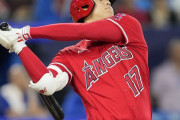 大谷翔平が二塁打含む４出塁で奮闘もエンジェルスに決定打生まれず…PO争いライバルのブ軍に連敗 #MLB |  LAA年俸ランキング  |  トラウトって怪我したまま試合出れないものなの？