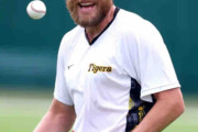 阪神の助っ人右腕・ビーズリーが「必勝はちまき」で仲間を鼓舞