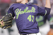 【朗報】ヤクルト高橋、無四球完封