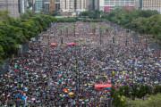 【香港】再び大規模デモ、170万人参加