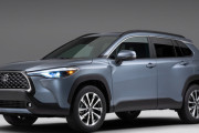 【朗報】トヨタの新型SUV「カローラクロス」、ガチでカッコ良過ぎて爆売れ確実ｗｗｗｗｗｗｗｗ