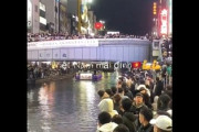 【動画】ベトナム人の大群が道頓堀を埋め尽くし祖国の歌を大合唱　日本は崩壊し美しい国へと変貌