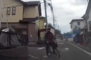 【動画】無職＆無保険で一時停止無視の自転車と事故った車載が人気に。