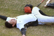 野手仕様の阪神・原口　キャンプの練習後に見せた決意の姿