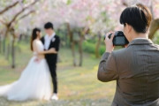 【結婚】写真が嫌いなのでフォトウェディングもなしにしたんだけど、夫が写真の予約をしてきたので仕方なく撮ったら…