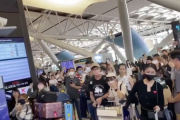 【動画】フライトがキャンセルされ関空から帰れなくなった台湾人、ブチギレまくってしまう