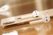 【悲報】新AirPods、ドライヤーになる
