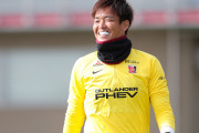 ◆悲報◆浦和GK西川周作さん、鈴木彩艶を支援する発言で”糧”が出てこず”エサ”と言ってしまう「GKはミスをエサにする」😭