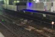 土浦駅で人身事故 「特急ひたちに飛び込んだ」「ガチャﾝカランカラガララガラ(骨が車輪などに当たる音)」「22時頃再開」