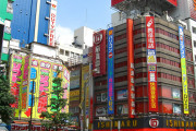 日本人「秋葉原が変わってしまった！」←海外「いや変わってないだろ」(海外の反応)