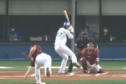 【DeNAファーム】楠本復帰戦の第1打席でいきなりセンターオーバーのツーベースヒット！