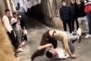 【喧嘩】日本人DQN同士のタイマン（決闘）動画、結構エグい。