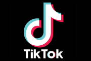 【画像】TikTokのせいで「JCやJKの妊娠」が爆増