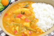ワイ「ｶﾚｰにｶﾎﾞﾁｬ入れないでって前もゆったよね」母「ほんならこれで好きなもん食べな怒」千円ﾎﾟｲｯ