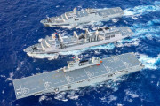 中国海軍の075型強襲揚陸艦「海南」などが南シナ海で揚陸・洋上補給訓練を実施！