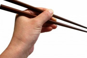 【衝撃】本田翼さんの箸の持ち方ｗｗｗｗｗｗｗｗ（画像あり）