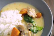 海外「ゴロゴロ野菜とマッシュルームが入った」クリームシチューの作り方