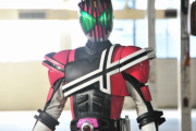 【仮面ライダーディケイド】ネオになってさらに強くなってたけどもっと他のライダーに変身してるとこも見たかったな