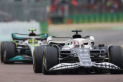 【英メディア】接近戦が可能になった2022年F1マシン、DRSの廃止はアリかナシか