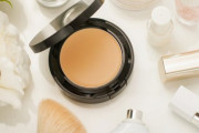 【練りファンデ】クッションファンデの次はこれ！　使い方のコツ・仕上がり・メイク直しの方法など
