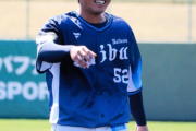 西武・陽川が左前打から二盗成功　阪神から現役ドラフトで移籍　ナインからの声かけ「躍動、躍動」に笑顔