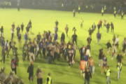 インドネシア：サッカー試合にてサポーターが暴徒化…100名以上が死亡する大惨事に[海外の反応]