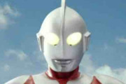 ウルトラマンの覗き穴ってあったほうがいい派？ない派？
