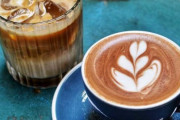 コーヒー一杯に500円ってよく考えたら異常な国だよな