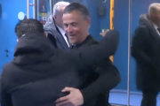 【動画】ルイス・エンリケ＆チャビ、PSG vs バルサで再会する