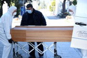 イタリアの新型コロナ死者数、さらに1万9000人近く多い可能性　過去5年間の平均死者数と比べて悲惨な結果に