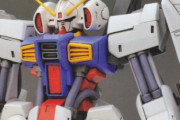 「ガンダムMk-IV」を格好良くリアル頭身にするのは難しい？
