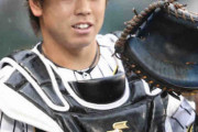 阪神・梅野　1000万円増の1億1000万円で更改　「全試合出場とプライドを持って戦う」
