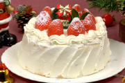 なんで日本のクリスマスって欧米風のケーキばかりなの？