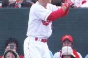 2012前田智徳(41).327(49-16) 19打点 出塁率.375 OPS.783