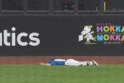 【速報】松本剛がダイビングキャッチ！伊藤大海7回まで3失点