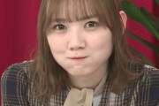【乃木坂46】田村真佑 プク顔ええな.gif