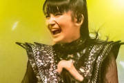 BABYMETALの磔ってどうなってるの？　理由がさっぱり分からないんだよね　【海外の反応】