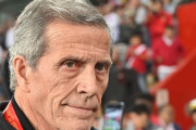 ウルグアイサッカー協会、タバレス監督を含むほぼ全スタッフ400人を解雇