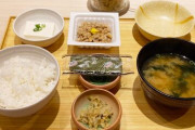 【急募】おすすめの朝食を食べられる場所。やよい軒の370円とか