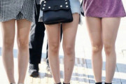 【画像】JK「左端みたいな太ももになりたい」