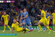 【グロ注意】ユーロで快進撃を続けるウクライナのサッカー選手の足、逝く…