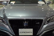 トヨタ『クラウン』フルモデルチェンジ、2022年5月頃発売か