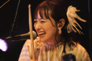 武藤彩未さんが初のドラムに挑戦した「ベティ」の映像を公開！(動画）
