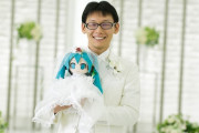 初音ミクと結婚した日本人男性のクリスマスディナーが本気すぎるｗｗｗｗ