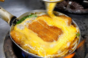 彼女「カツ丼作るねー」ワイ（頼むぞ・・・）