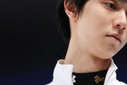 【朗報】羽生結弦選手、中国のイケメン選手に「お姫様抱っこ」される