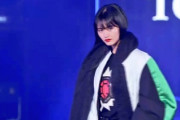 【櫻坂46】山﨑天、圧巻のランウェイの様子がこちら！【TGC2021 A/W】