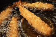 一人暮らしの人ってエビフライ作ったりするん？