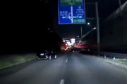 【動画】千葉豪雨の放置車両が本気で危ないドラレコ。